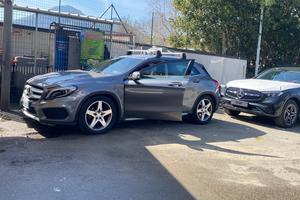 Mercedes GLA 200 4 matic AMG