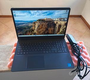 Gaming DELL 15,6 FHD i5-11th 8-Core 16/750GB Win11