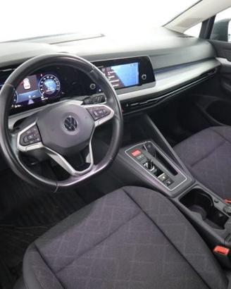 VOLKSWAGEN Golf Golf 1.0 eTSI EVO DSG Life