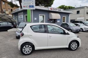 TOYOTA Aygo 1.0 12V VVT-i 5p. Lounge MMT