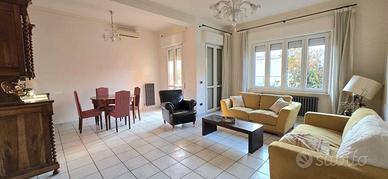 Appartamento di 239 m² con 5 locali a Civitanova M