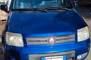 Fiat Panda 4x4 1.2 Climbing – no SUV – vera 4x4!
