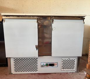 Saladette banco frigo USATO SOLO 3 MESI