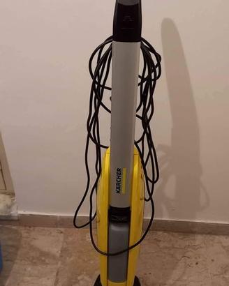 Lavapavimenti Karcher usata poco
