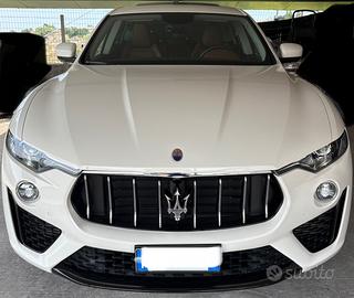 Maserati Levante 3.0 v6 gransport