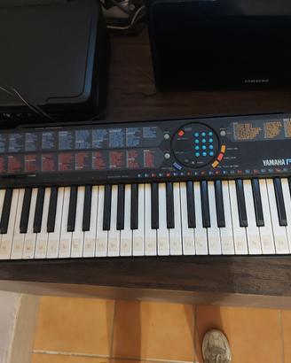 Pianola Yamaha PSR-76 anni 90