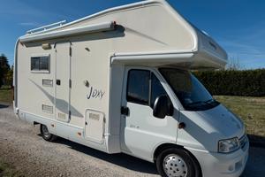 Ducato mansardato compatto Elnagh Joxy