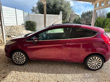 Ford fiesta titanium 1.2 benzina 2009