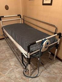 LETTO MEDICO CON MATERASSO ANTIDECUBITO