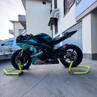 Yamaha R6 pronto pista