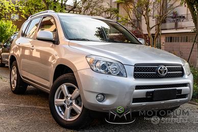 Toyota RAV4 2.0 VVT-i 16v Luxury - 74.000KM UNIPRO