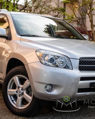 Toyota RAV4 2.0 VVT-i 16v Luxury - 74.000KM UNIPRO