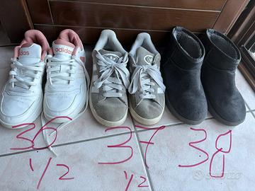 Scarpe pari al nuovo