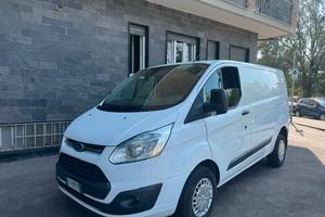 Ford transit custom anno 2015