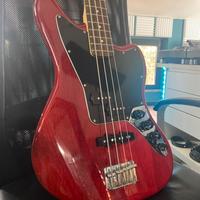 Fender squier jaguar bass