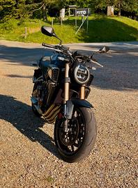 Moto honda cb 650r