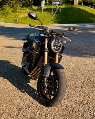 Moto honda cb 650r