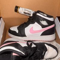 Nike Jordan 1 mid nero rosa