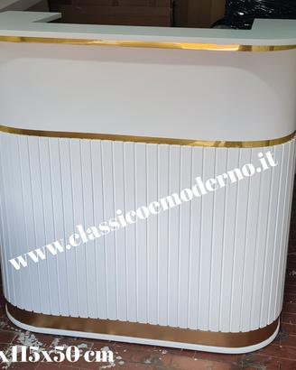 bancone reception cannettato strisce  oro 