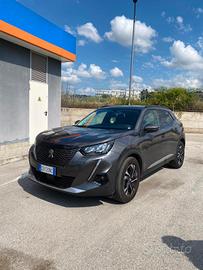 Peugeot 2008 PureTech 100 S&S Allure Navi Pack