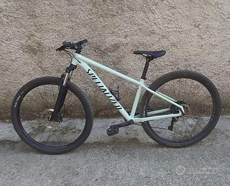 mountain bike - Specialized Rockhopper