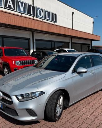 Mercedes-benz A 180 d Automatic Premium