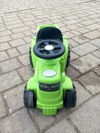 Trattore cavalcabile per bambini