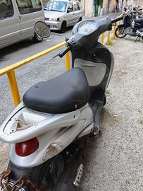 piaggio liberty