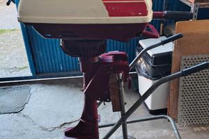 Motore fuoribordo Ducati 5 hp