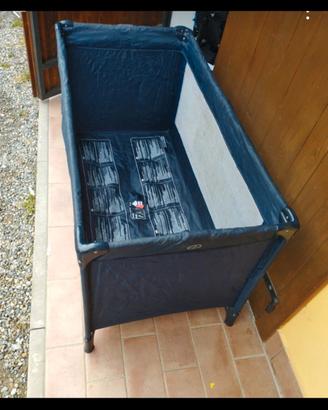 lettino da campeggio con materassino 