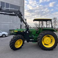 John Deere 2850