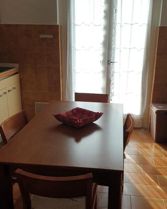Tavolo cucina allungabile 
