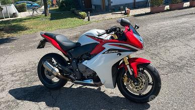 Honda CBR600F 2013