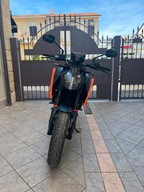 KTM duke 125 2024