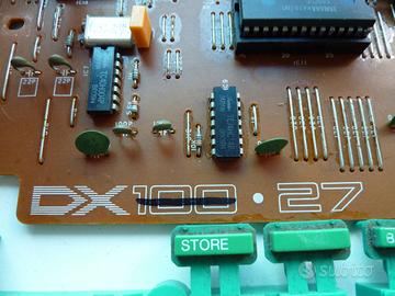 YAMAHA DX 27 Synthesizer