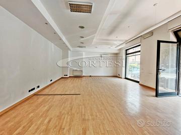 Locale Commerciale Fronte Strada, PSC/122