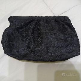 pochette nera in pizzo