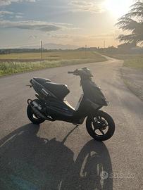 Aprilia SR TPR86 completo
