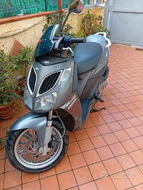 Aprilia sportcity 200 ricambi 