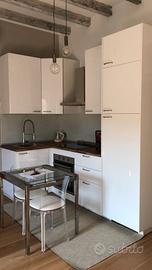 Monolocale ristrutturato-arredato Naviglio Grande