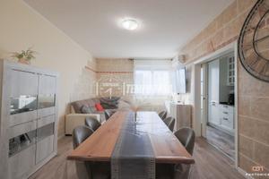 APPARTAMENTO RISTRUTTURATO CON 2 BAGNI E POSTO AUT