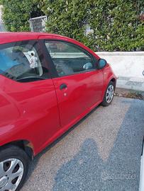Peugeot 107 (71000km) Interni come nuovi