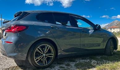 BMW SERIE1 F40 116 diesel automatico