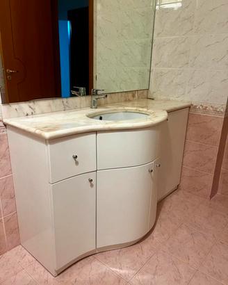 Mobile Bagno in Marmo