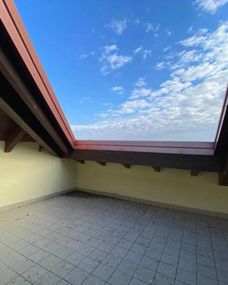 Attico / Mansarda di 87 m² con 2 locali a Portomag