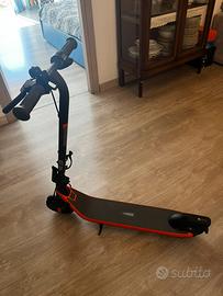 Monopattino elettrico ragazzo