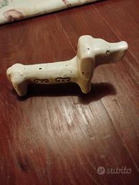 cane bassotto in porcellana 