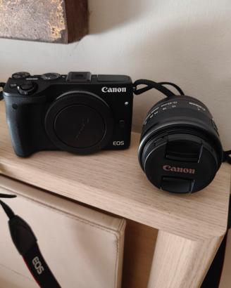 Canon EOS M3 con 15-45mm 