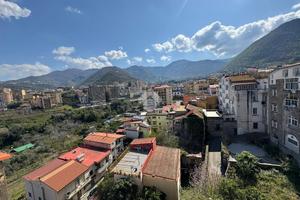 3 LOCALI A GRAGNANO
