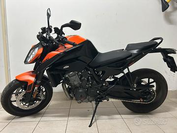 Ktm Duke 890